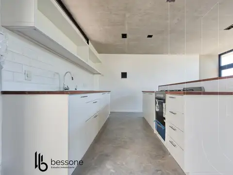 Depto Tipo Casa 2 ambientes con 2 baños