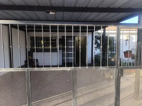 Zona sur, Los Lapachos, avenida Coquena