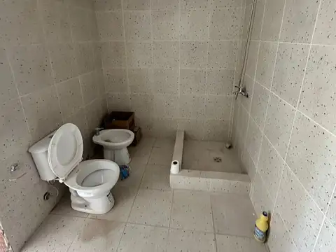 ALQUILER - EXCELENTE GALPON 650 m2 - LA TABLADA