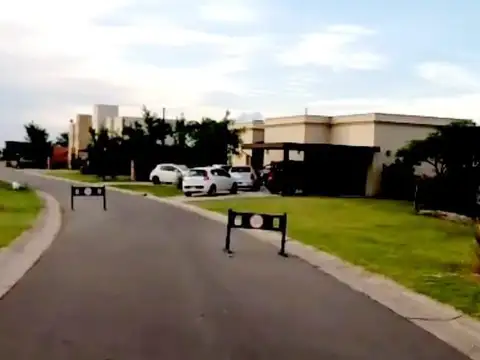 Terreno en Venta en San Sebastian, USD 16.000