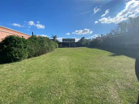 Terreno en Venta de 493,0 m2