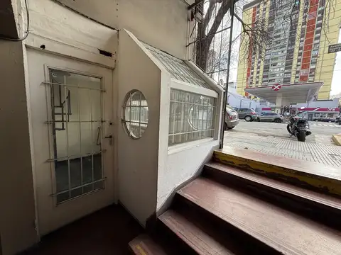 Avenida Juan Bautista Alberdi 100