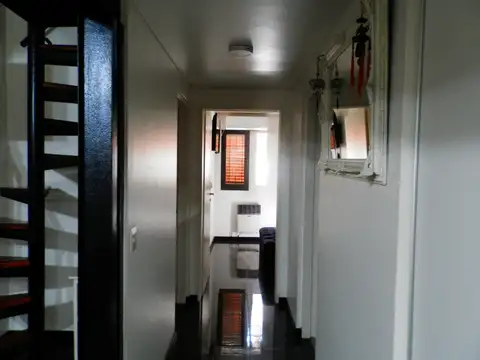 Hermosa casa en el centro de Moreno