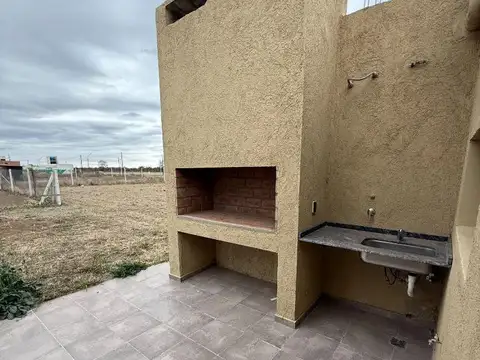 Casa en Venta en Altos De La Colonia, USD 170.000