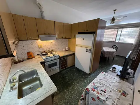 Casa 4 ambientes con 4 baños