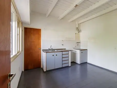 Casa en Venta en Alberdi, USD 68.000