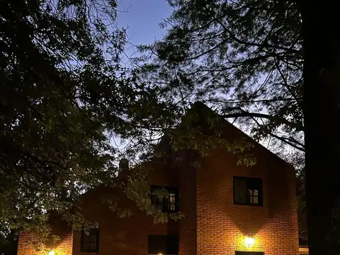 Casa en Venta al Noreste