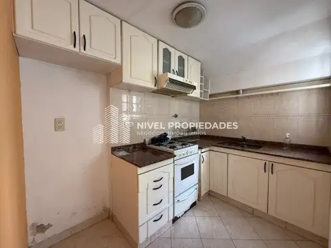 Depto Tipo Casa en Venta en Ramos Mejia, USD 62.000