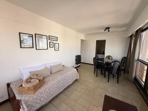 Departamento 2 amb  a pasos de Playas de La Perla