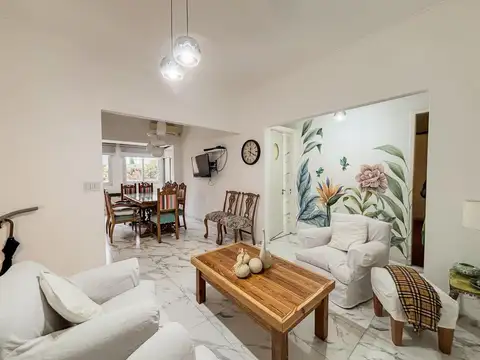 Depto Tipo Casa en Venta de 3 dormitorios