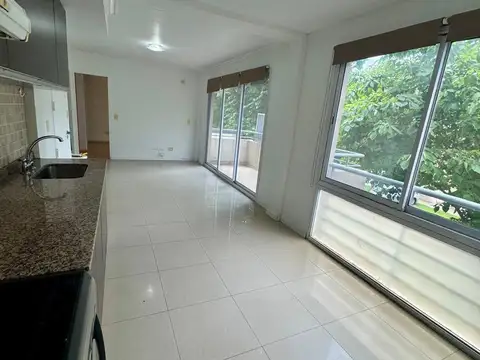 Departamento en Alquiler con 1 cocheras