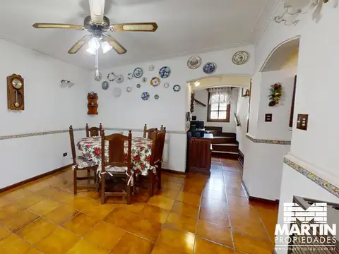 Casa 4 ambientes con 3 baños