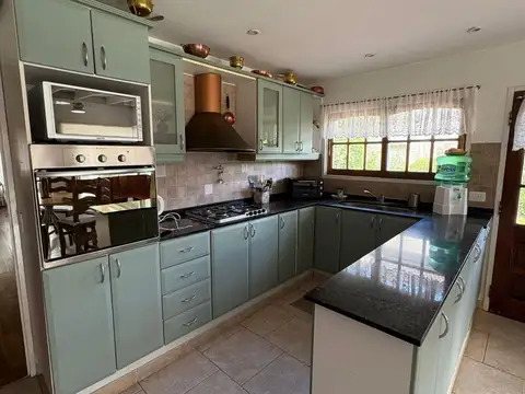 Casa en Venta en La Caballeriza, USD 320.000