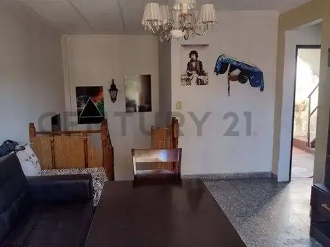 Departamento 4 ambientes con 1 baño