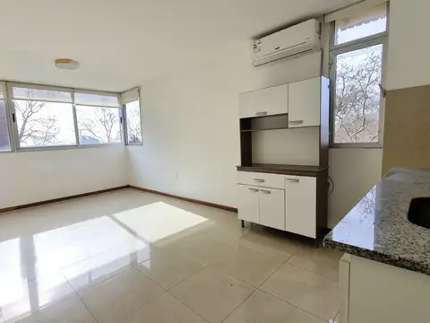 VENTA APARTAMENTO 1 DORM C/COCHERA BELLA VISTA