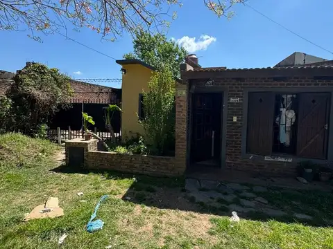 CASA  - CHACABUCO 2375