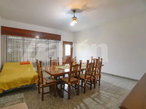 Casa en Venta en Temperley, USD 220.000