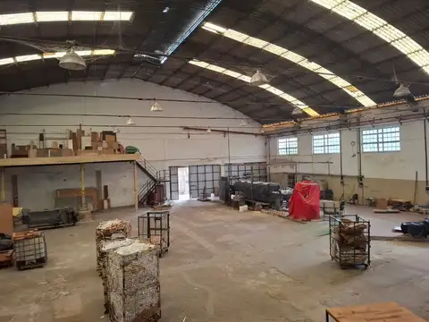 Galpon en Alquiler 35 años