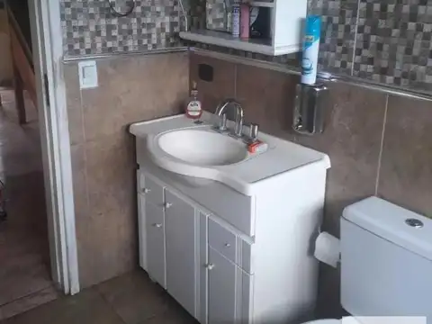 Casa 7 ambientes con 3 baños