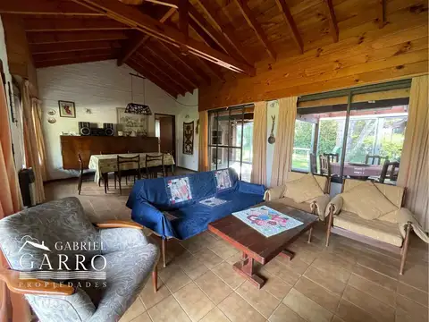 Casa 4 ambientes con 3 baños