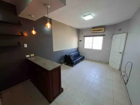 Depto Tipo Casa en Venta de 2 ambientes