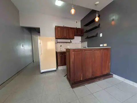 Depto Tipo Casa 2 ambientes con 1 baño
