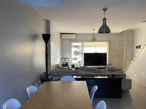 Duplex 4 ambientes en venta en Olivos