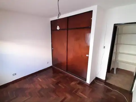 Depto Tipo Casa en Alquiler en La Plata, $ 540.000