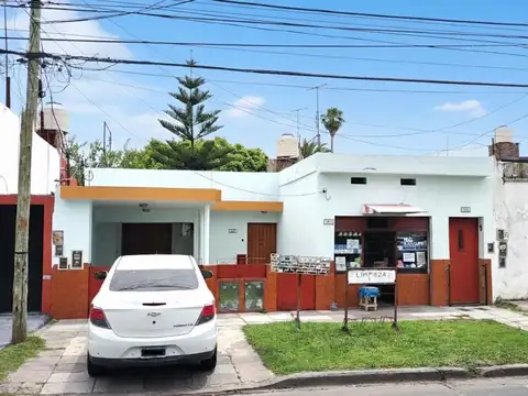 VENTA CASA MULTIFAMILIAR EN VILLA ADELINA