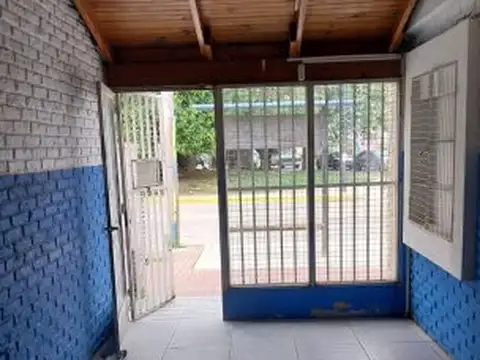 Local en Alquiler en Barrio Parque Field, Rosario
