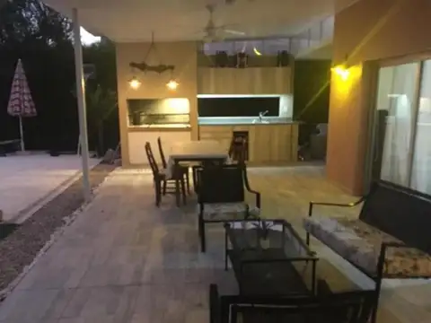 Av. Italia 5043, Benavidez, Provincia de Buenos Aires