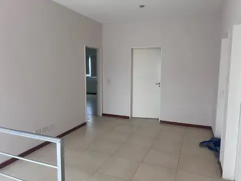 Casa en Alquiler al Sureste