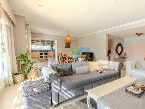 Casa en Venta al Este