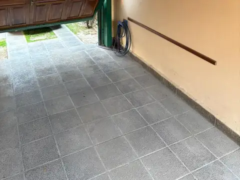 Casa de 9 ambientes, Barrio San Pablo, Cipolletti