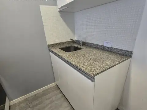 Departamento en Alquiler con 1 cochera