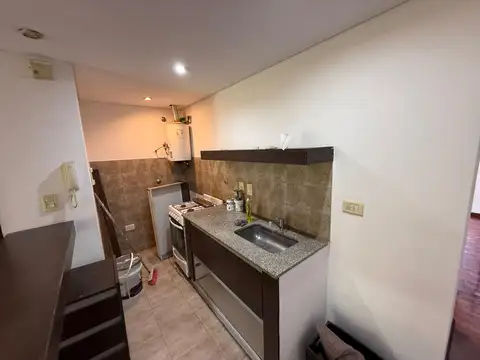 Departamento de 2 ambientes con cochera en Quilmes