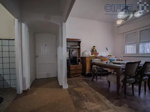 Depto Tipo Casa en Venta 50 años