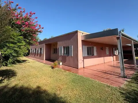 Casa en Venta en San Miguel del Monte, USD 182.000