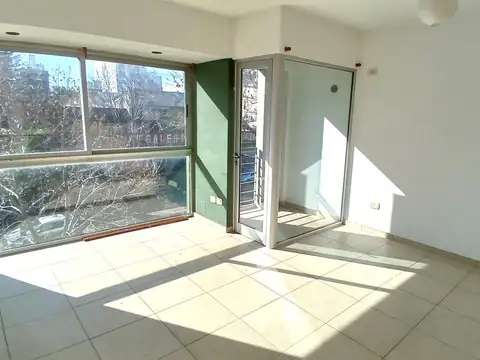 Alquiler 1 dormitorio con balcón - Zona 13 y 38