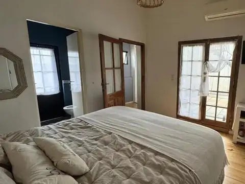 Depto Tipo Casa 4 ambientes con 2 baños