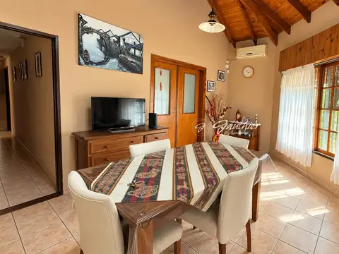 Casa en Venta con 1 cochera