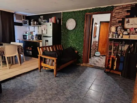 Depto Tipo Casa en Venta en Isidro Casanova, USD 43.000