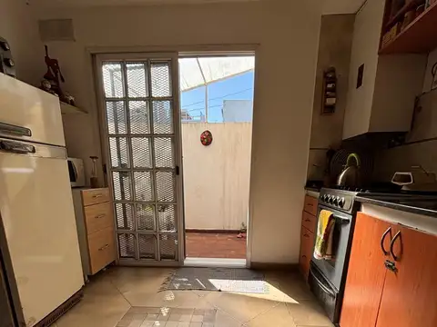 Depto Tipo Casa 4 ambientes con 1 baño