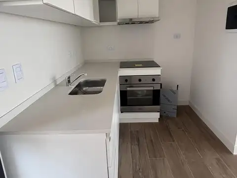 Departamento en Alquiler con 1 cocheras