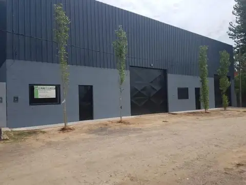 Galpon en Venta en Roldan, USD 250.000