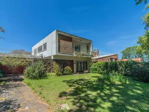 VENTA casa 3dormitorios garaje piscina Punta Gorda