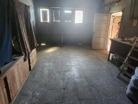 GALPON CON VIVIENDA EN VENTA C.GRAL.BELGRANO 3700 V.DOMINICO