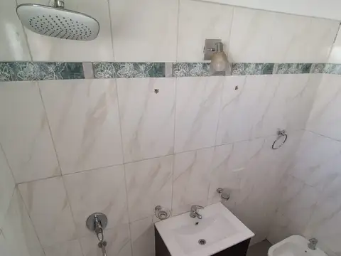 Humberto 1 2200