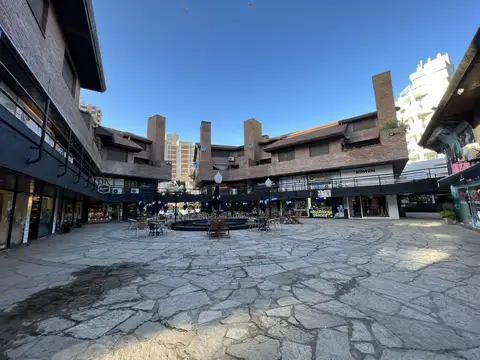 Local en Alquiler Permanente en Pinamar Zona Centro