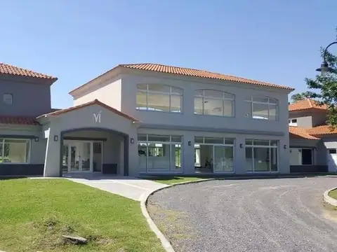 MIRALAGOS - LOTE AREA CENTRAL ARBOLADO